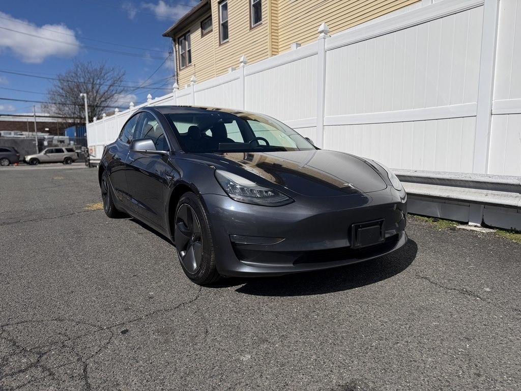 Tesla Model 3  2018