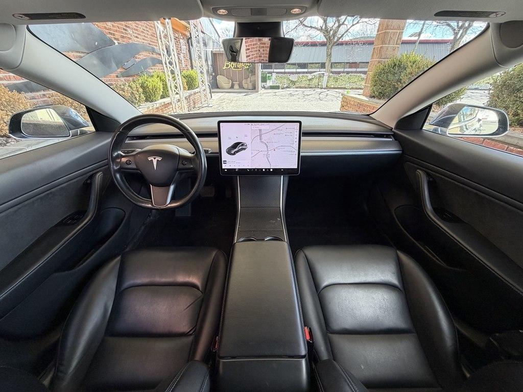 Tesla Model 3  2018