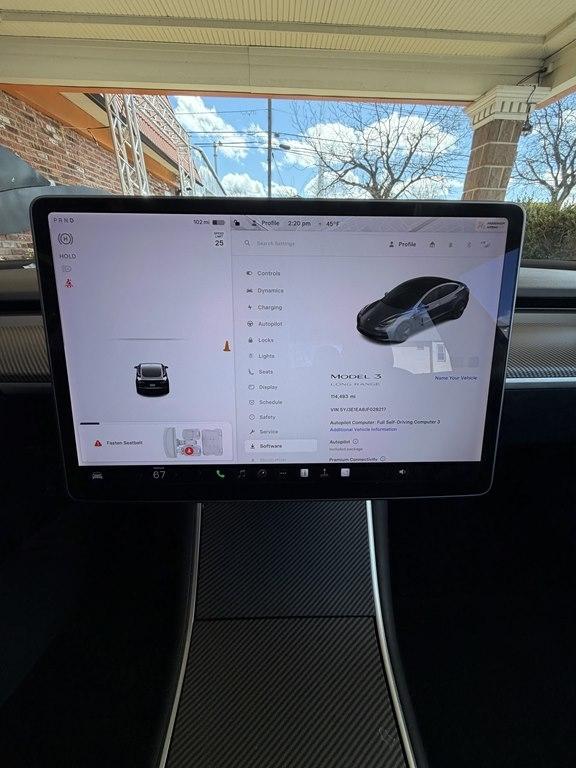 Tesla Model 3  2018