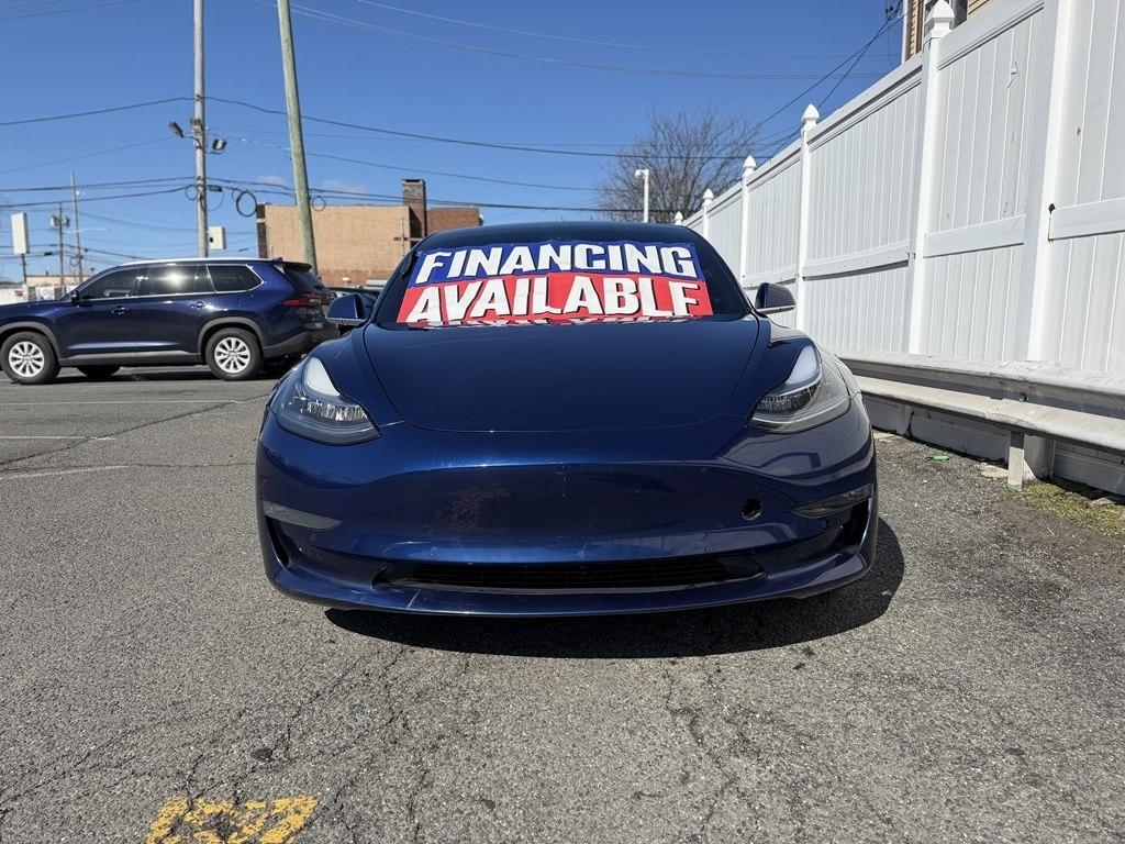 Tesla Model 3  2019