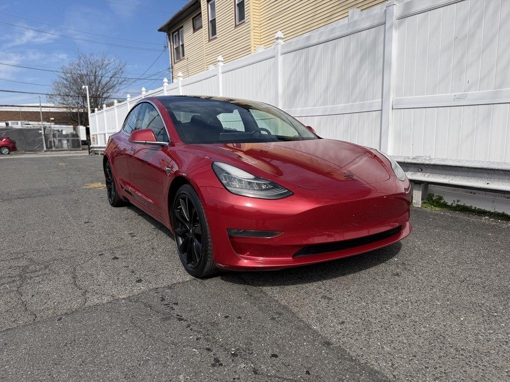 Tesla Model 3  2018