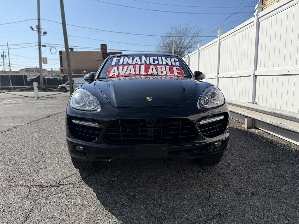 Porsche Cayenne  2012