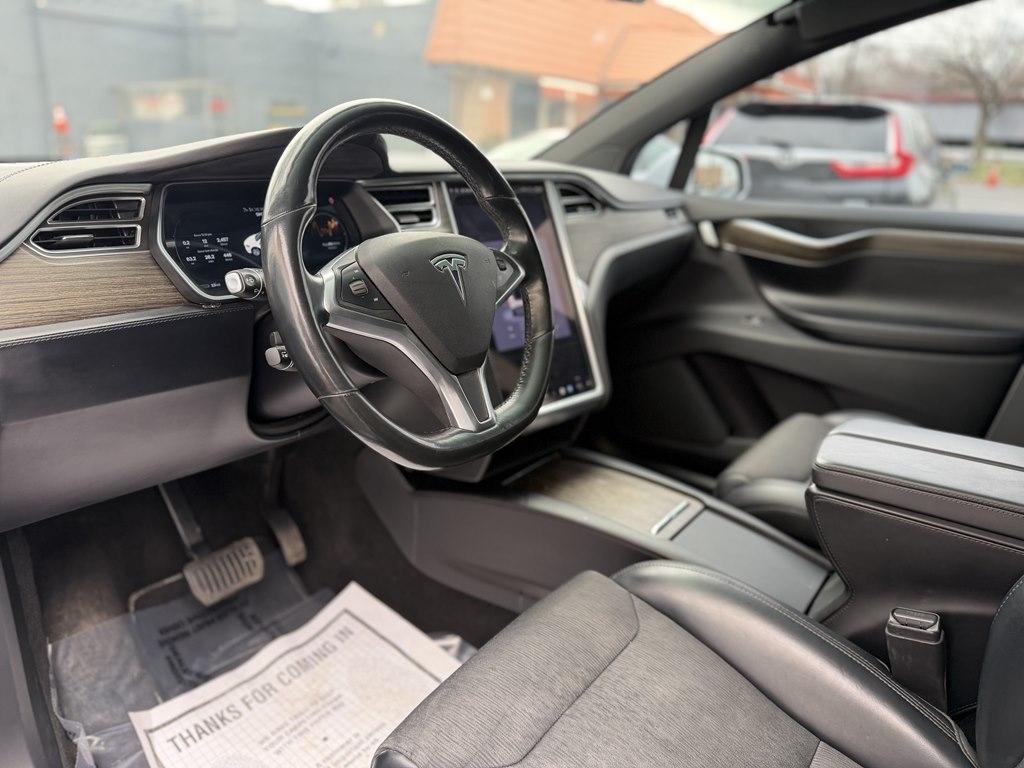 Tesla Model X  2016