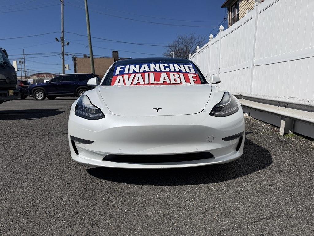 Tesla Model 3  2020