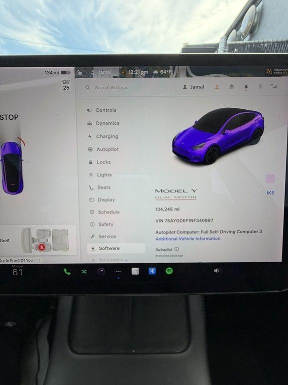 Tesla Model Y  2022