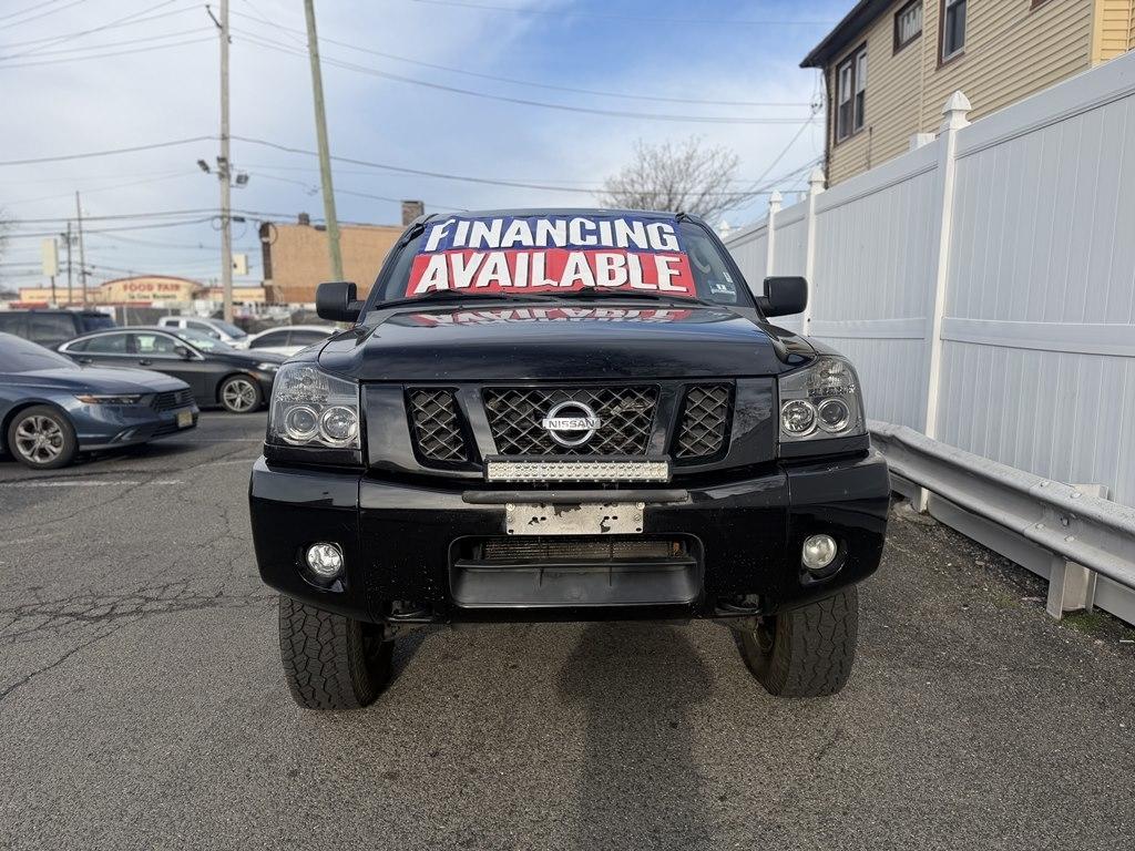 Nissan Titan  2010