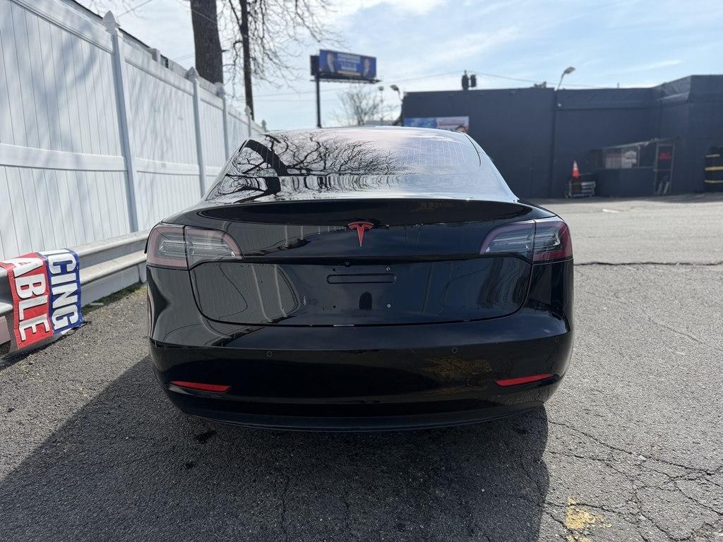 Tesla Model 3  2018