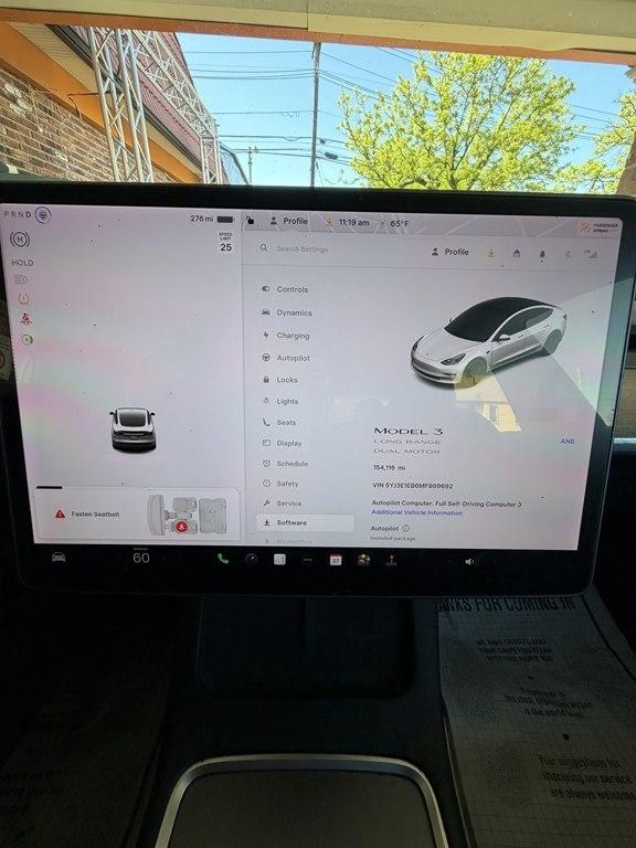 Tesla Model 3  2021