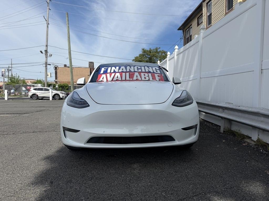 Tesla Model Y  2021
