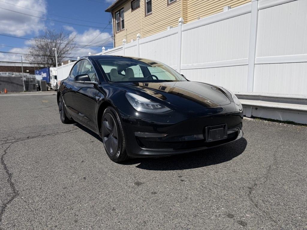 Tesla Model 3  2020