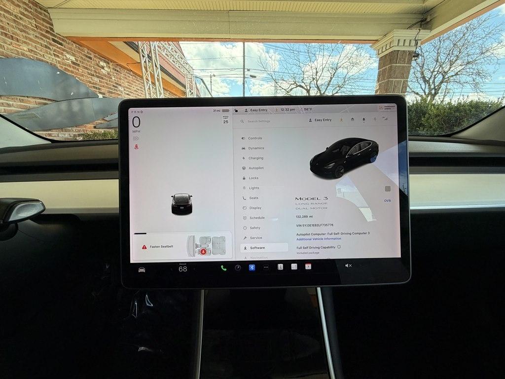 Tesla Model 3  2020
