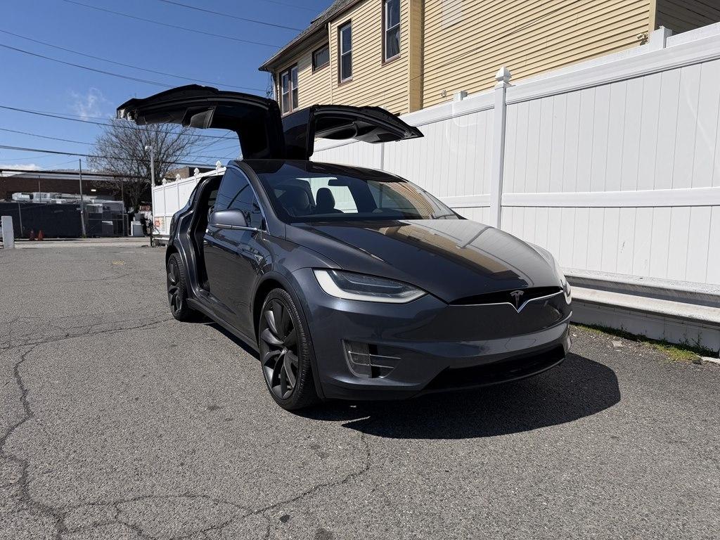 Tesla Model X  2016