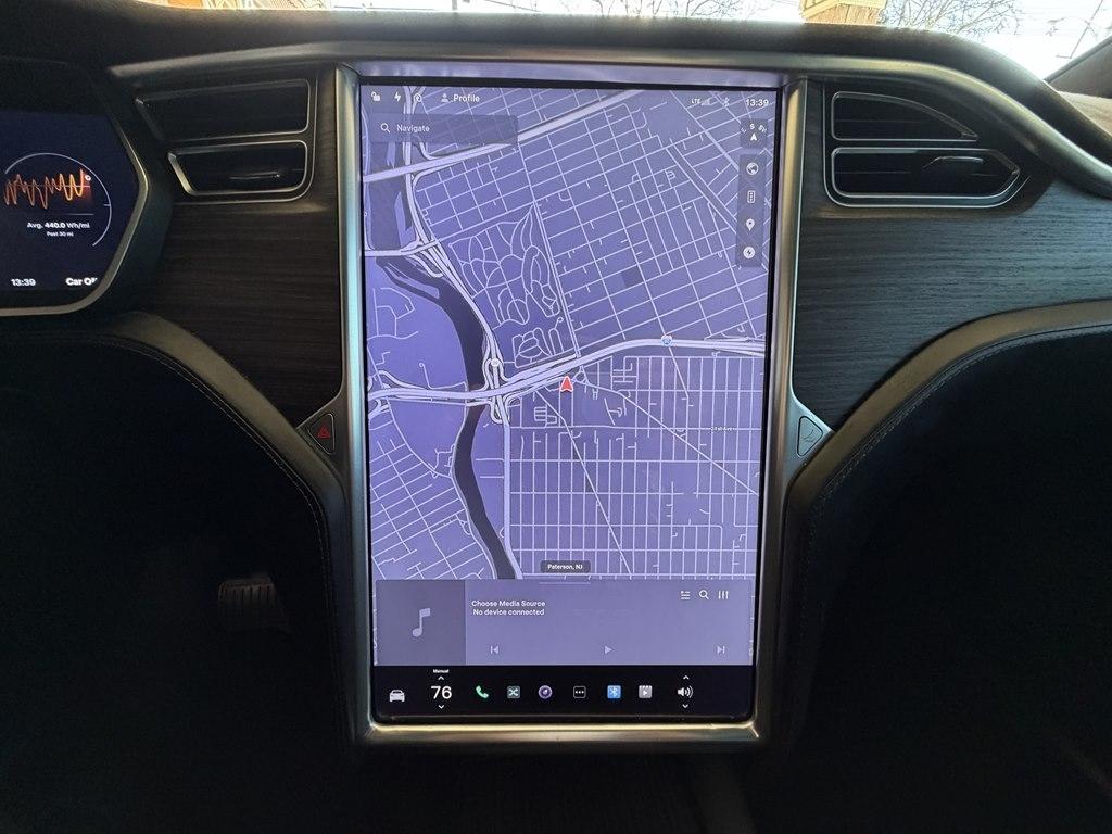 Tesla Model X  2016