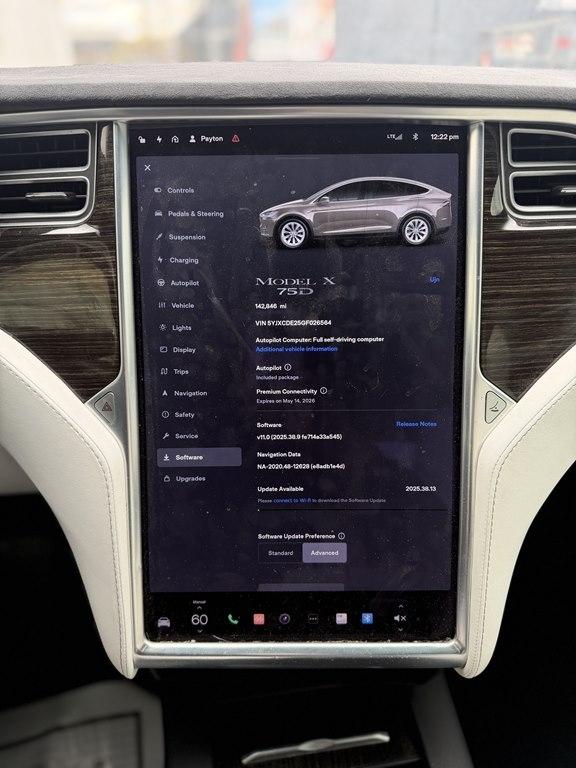 Tesla Model X  2016