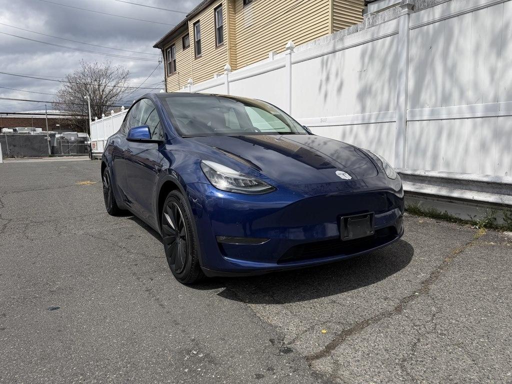 Tesla Model Y  2022