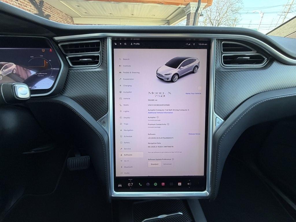 Tesla Model X  2017