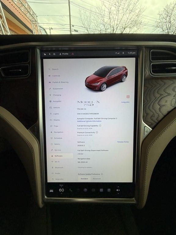 Tesla Model X  2017