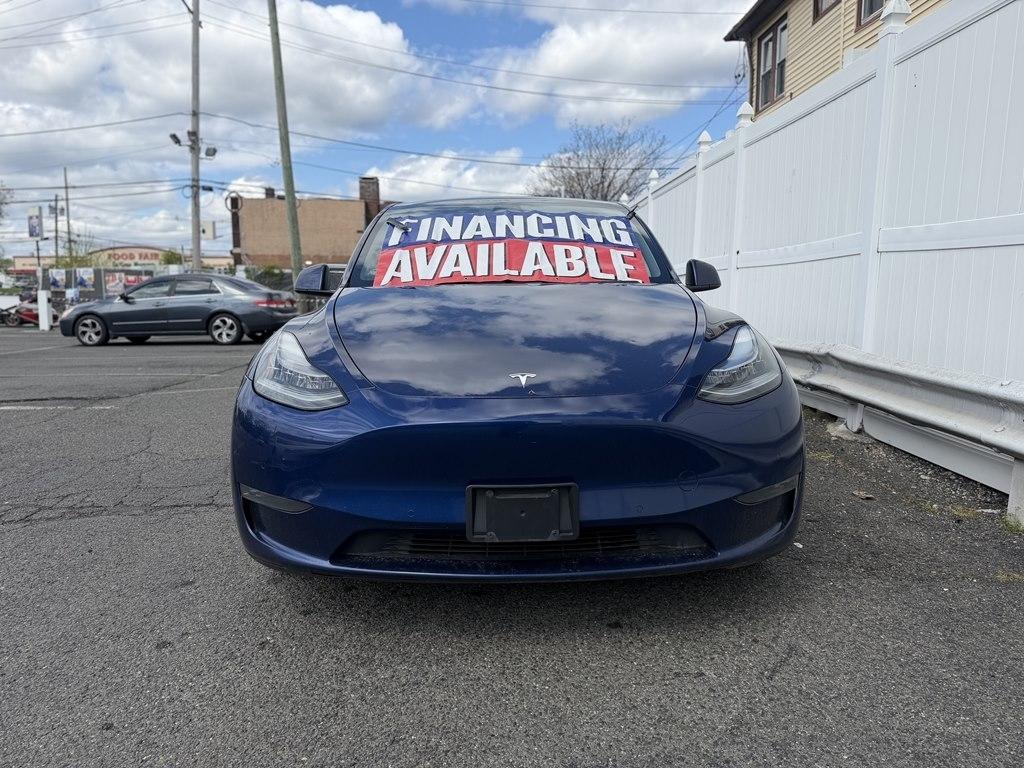 Tesla Model Y  2021