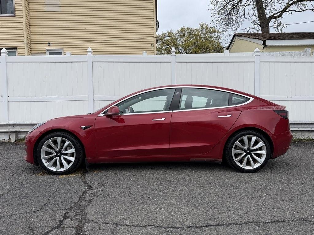 Tesla Model 3  2018