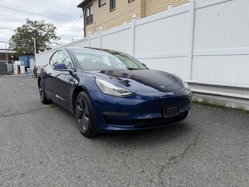 Tesla Model 3  2018