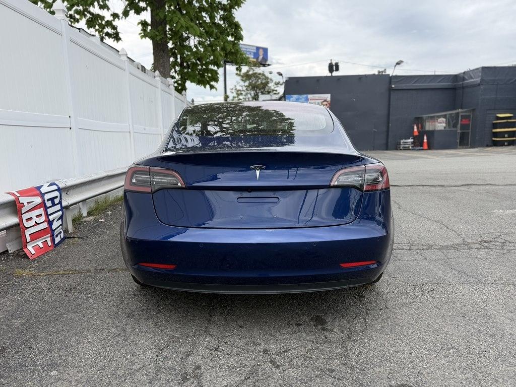 Tesla Model 3  2018