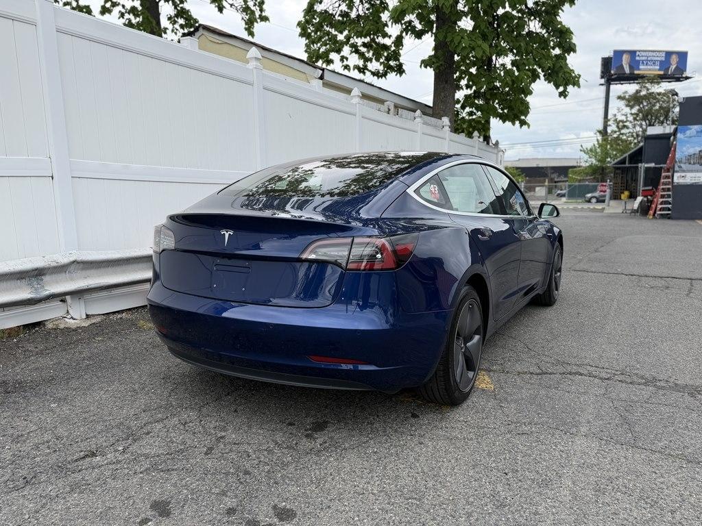 Tesla Model 3  2018