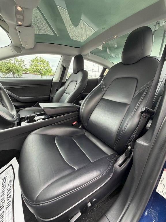 Tesla Model 3  2018