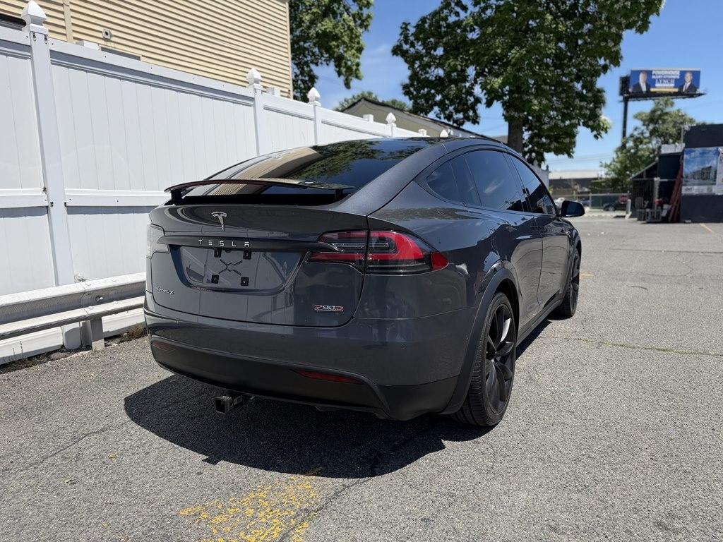 Tesla Model X  2016