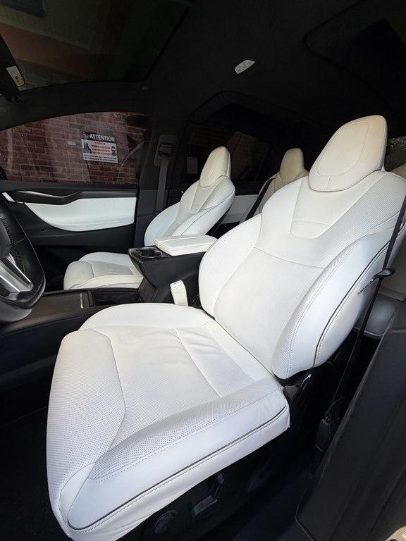 Tesla Model X  2016