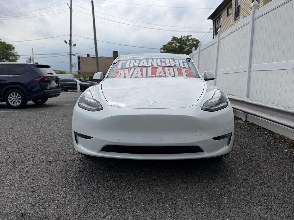 Tesla Model Y  2021