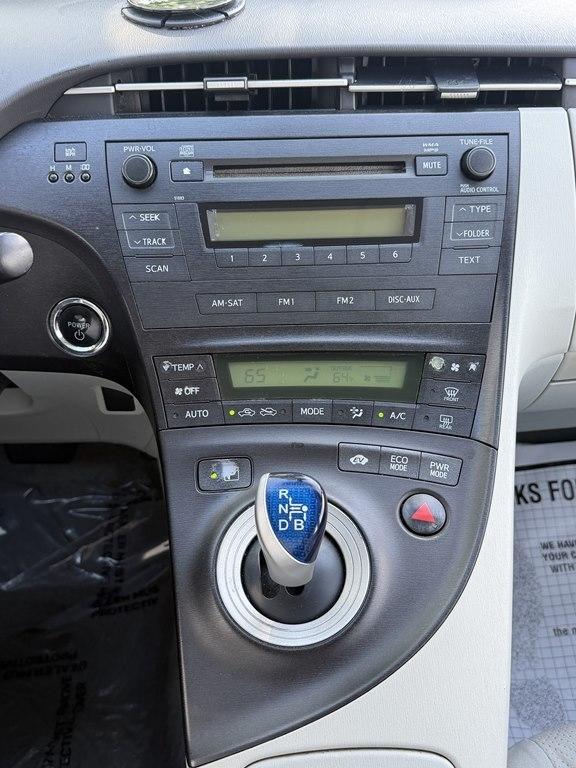 Toyota Prius  2011