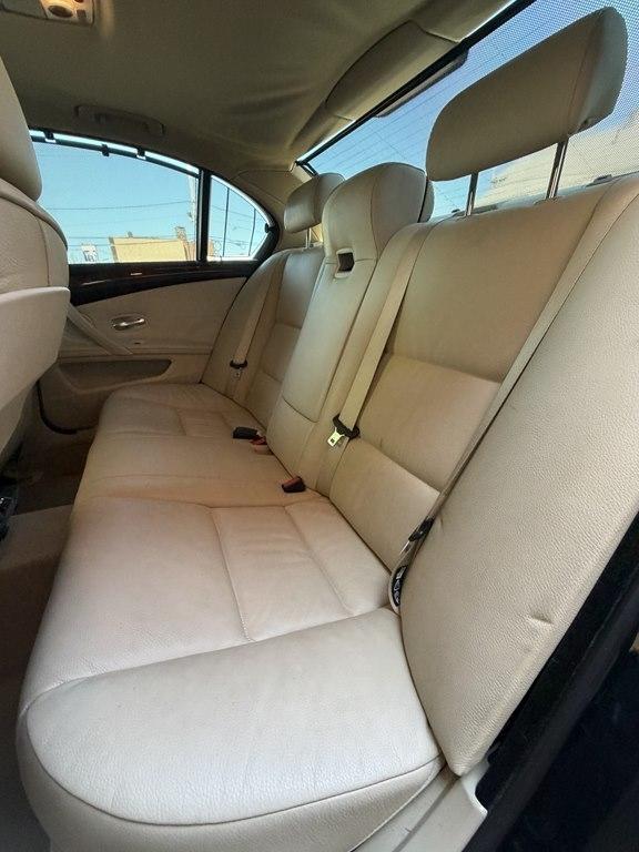 BMW 5-Series  2008