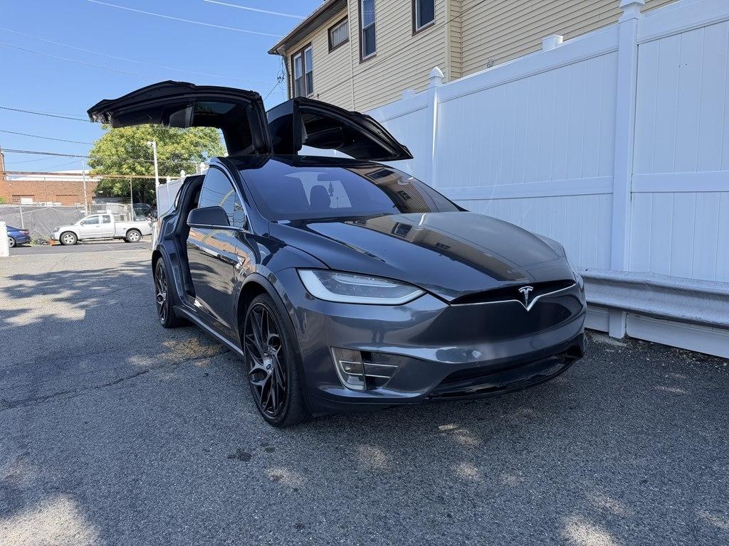 Tesla Model X  2016