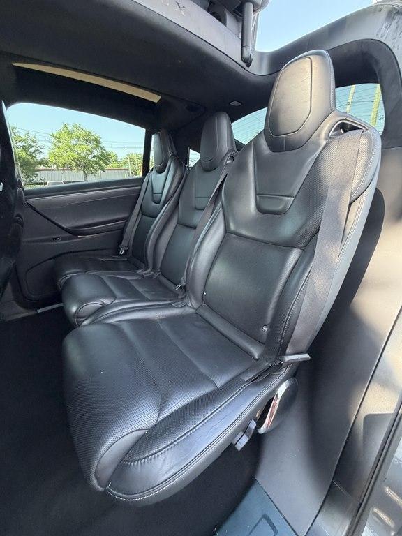 Tesla Model X  2016