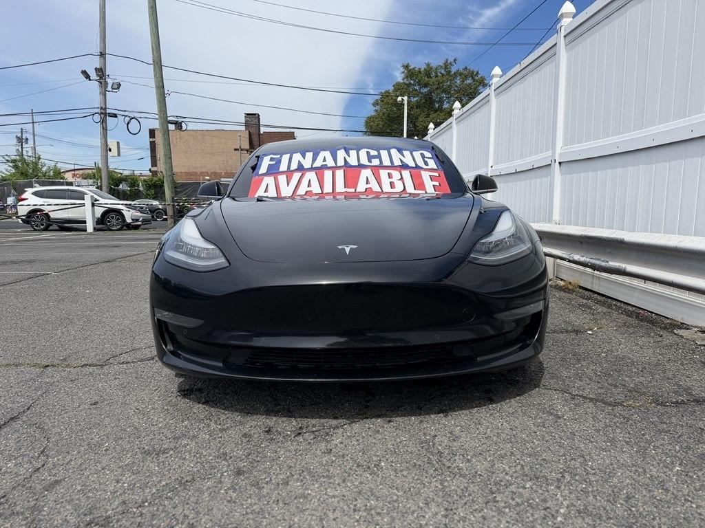 Tesla Model 3  2019