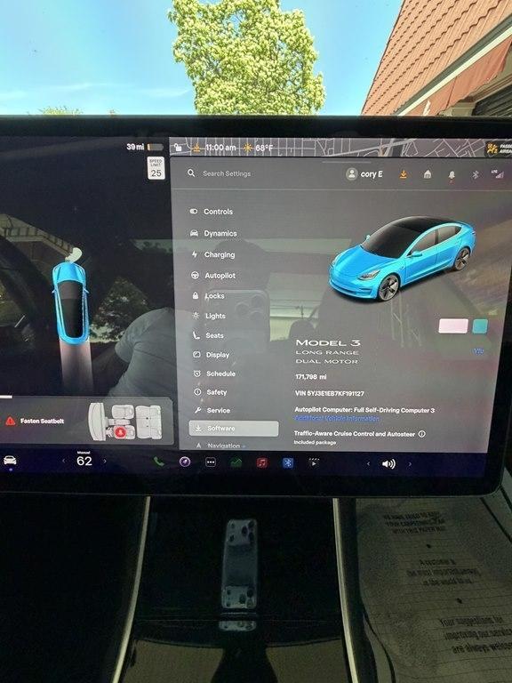 Tesla Model 3  2019