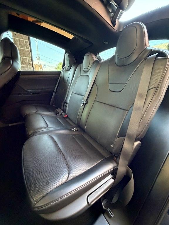 Tesla Model X  2016