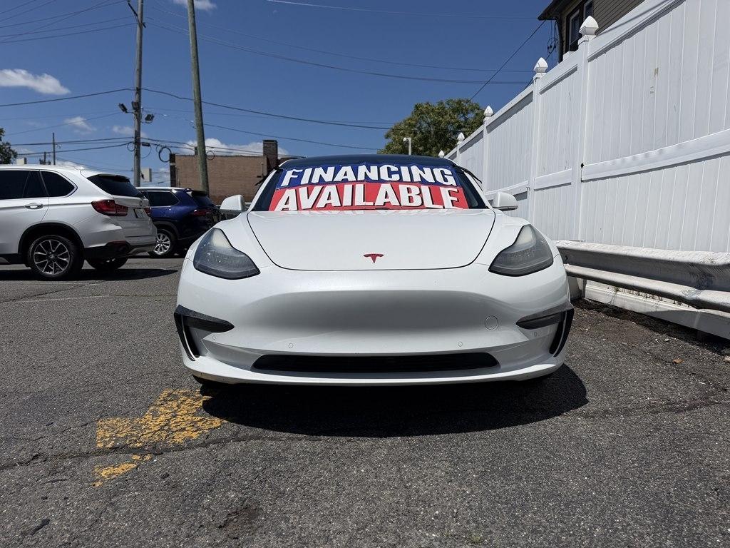 Tesla Model 3  2018