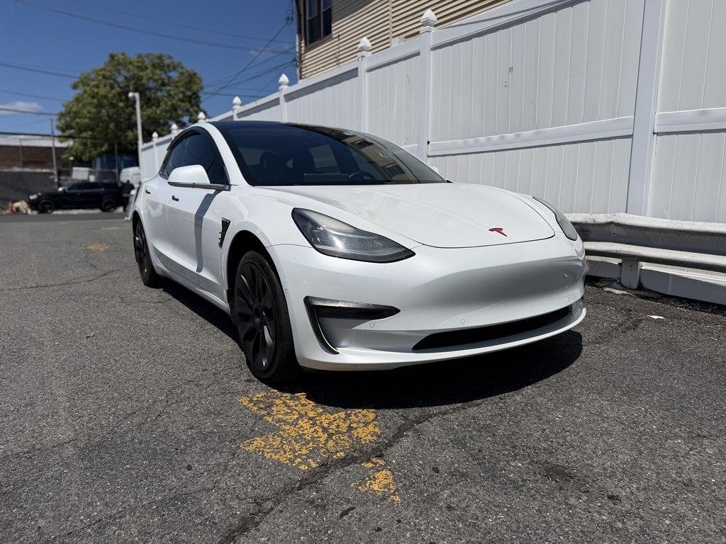 Tesla Model 3  2018