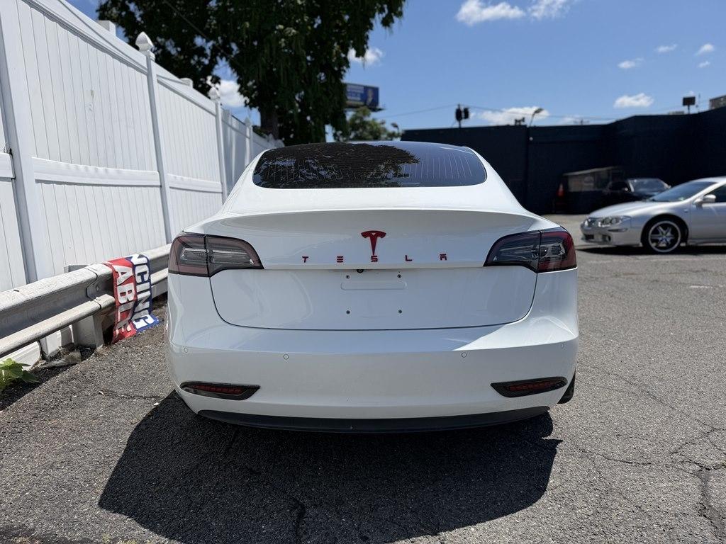 Tesla Model 3  2018