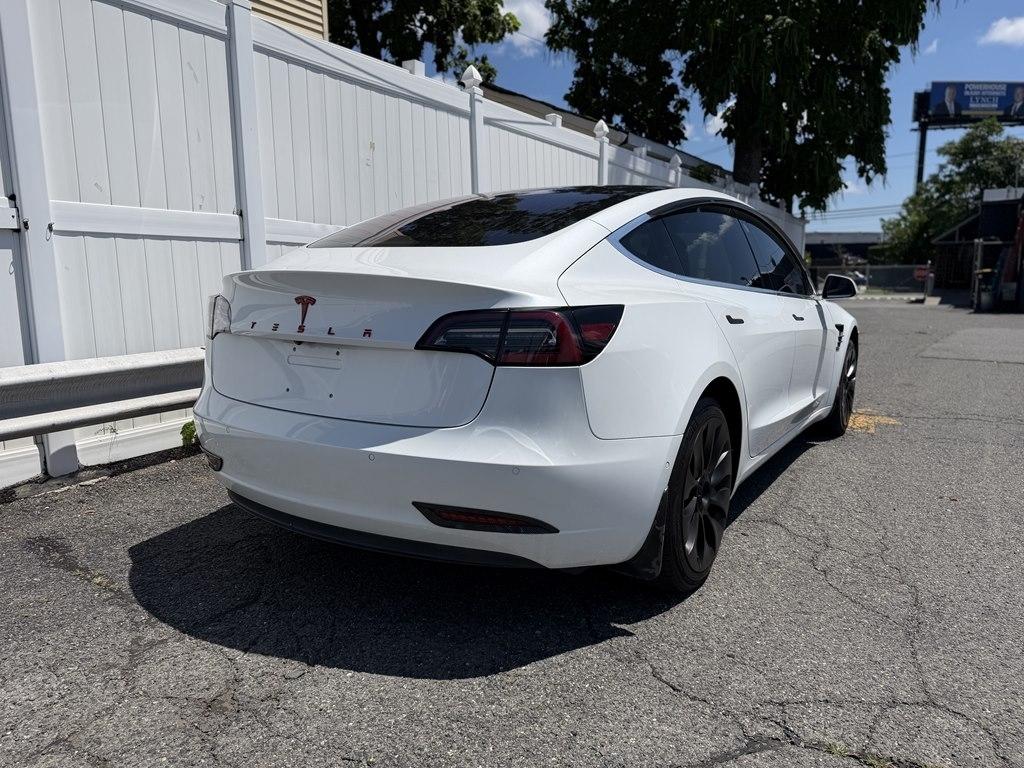 Tesla Model 3  2018