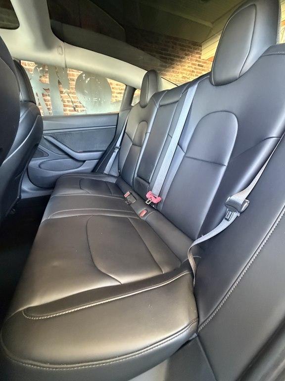 Tesla Model 3  2018