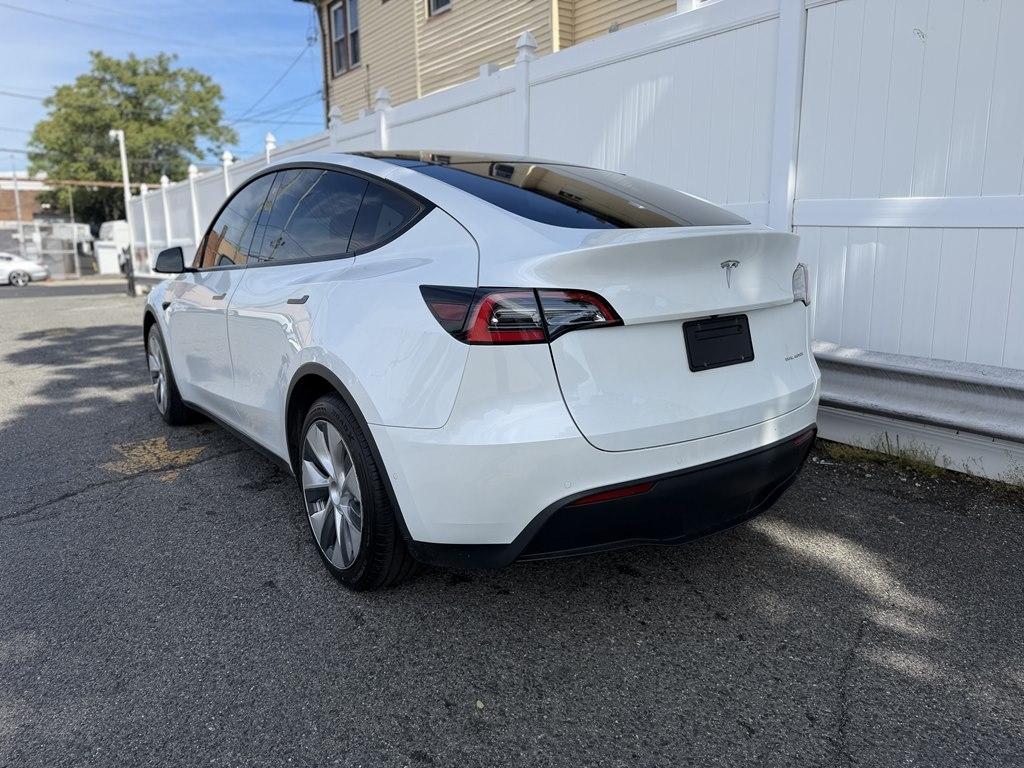 Tesla Model Y  2020