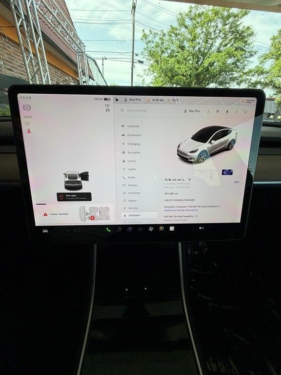 Tesla Model Y  2020