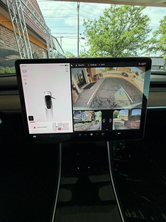 Tesla Model Y  2020