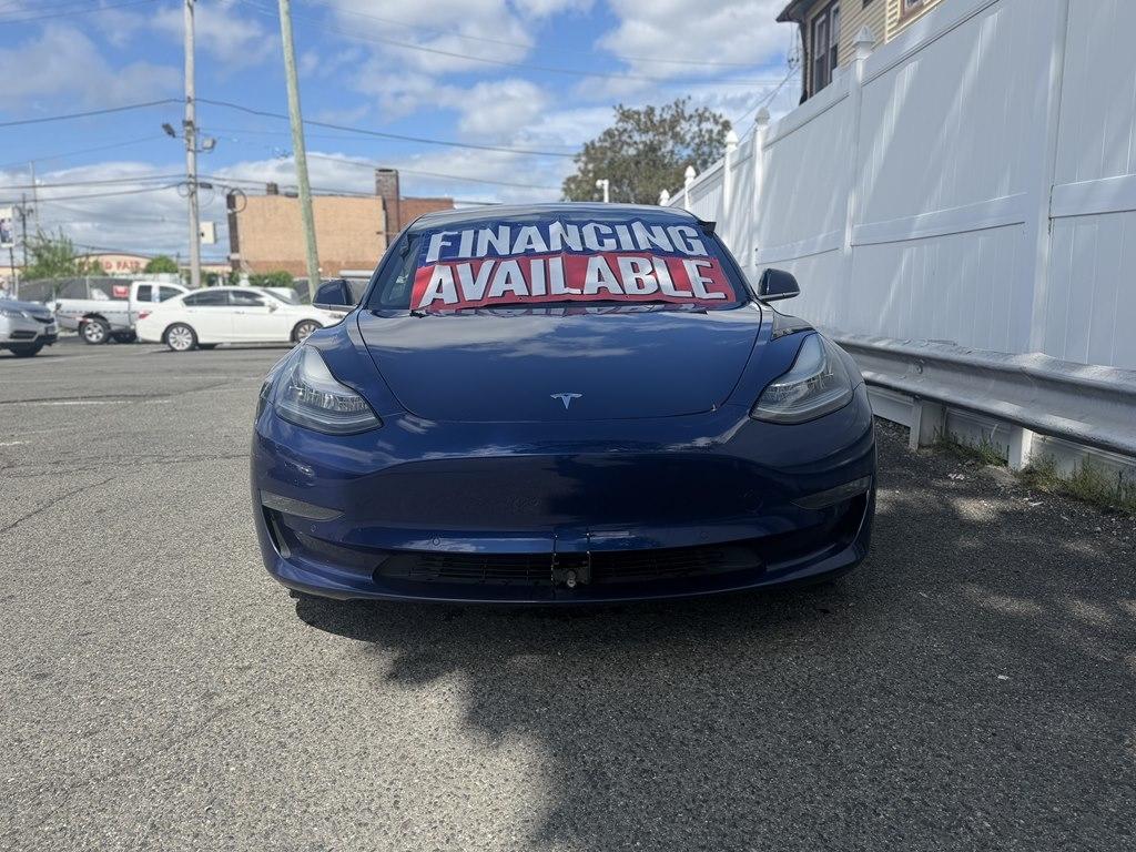 Tesla Model 3  2018