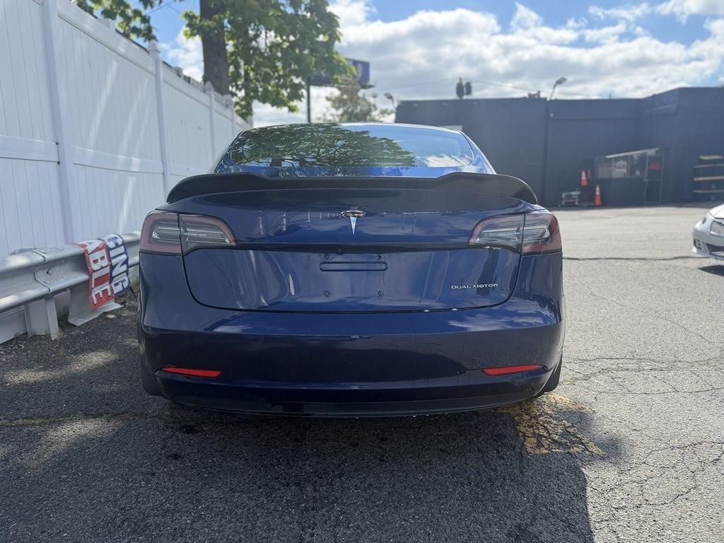 Tesla Model 3  2018