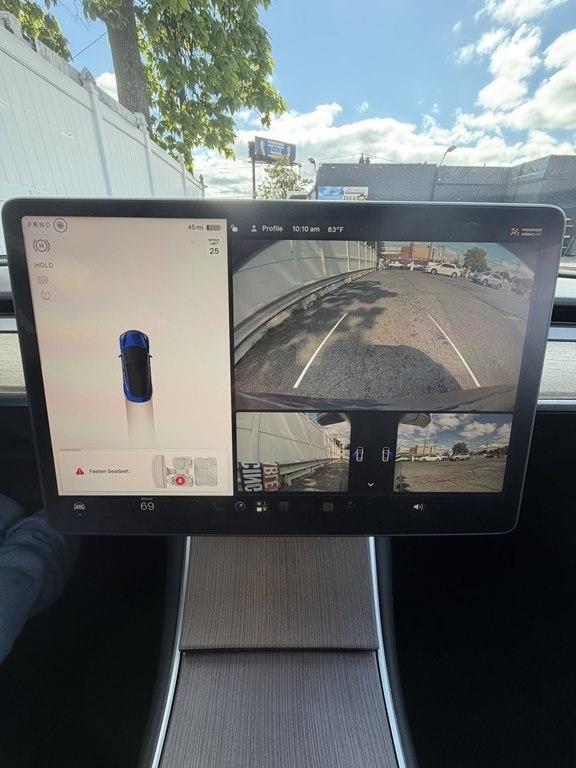 Tesla Model 3  2018