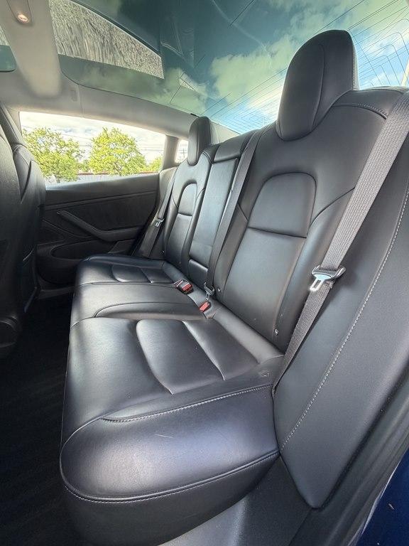Tesla Model 3  2018