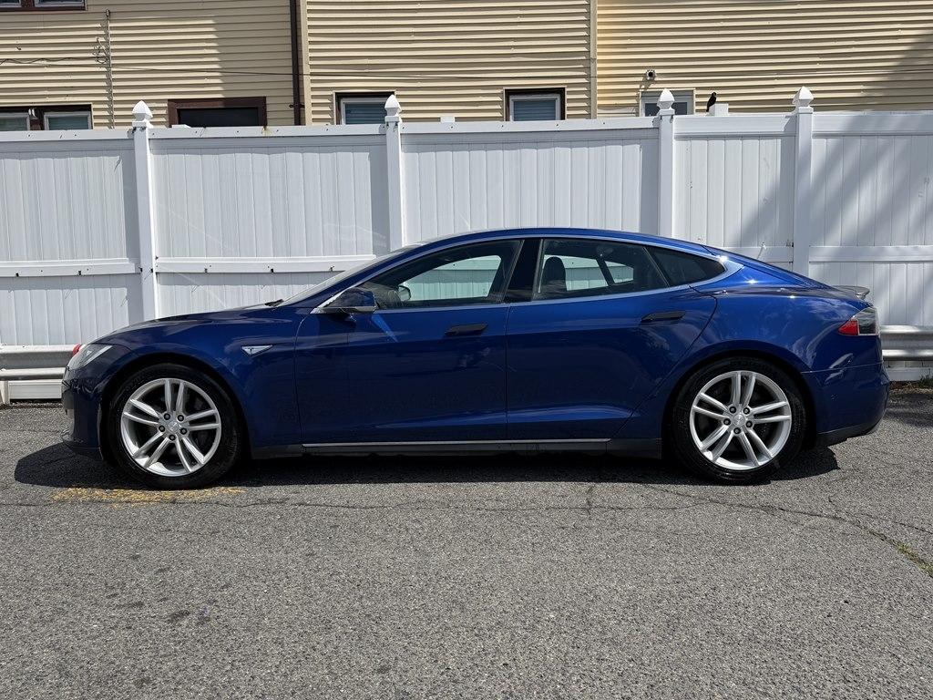 Tesla Model S  2016
